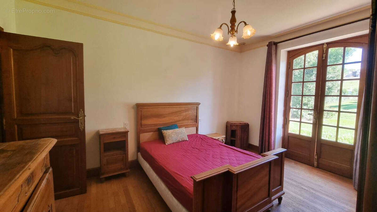 Maison à CAZES-MONDENARD