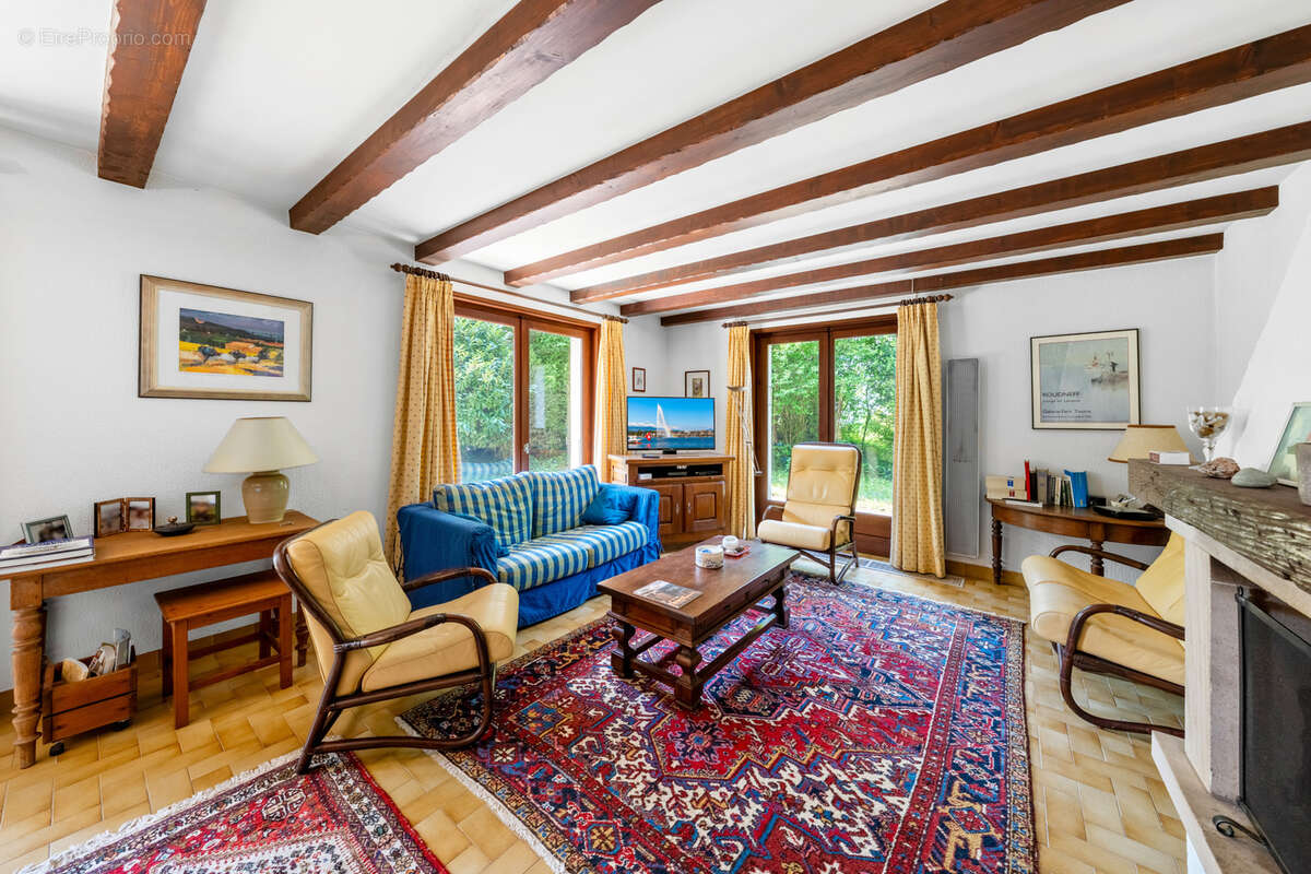 Maison à SCIEZ