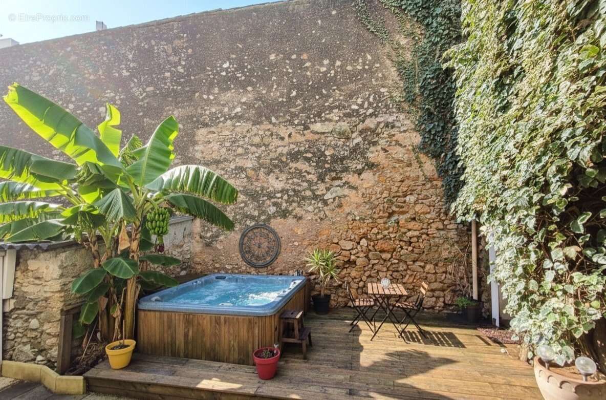 Maison à MAGALAS