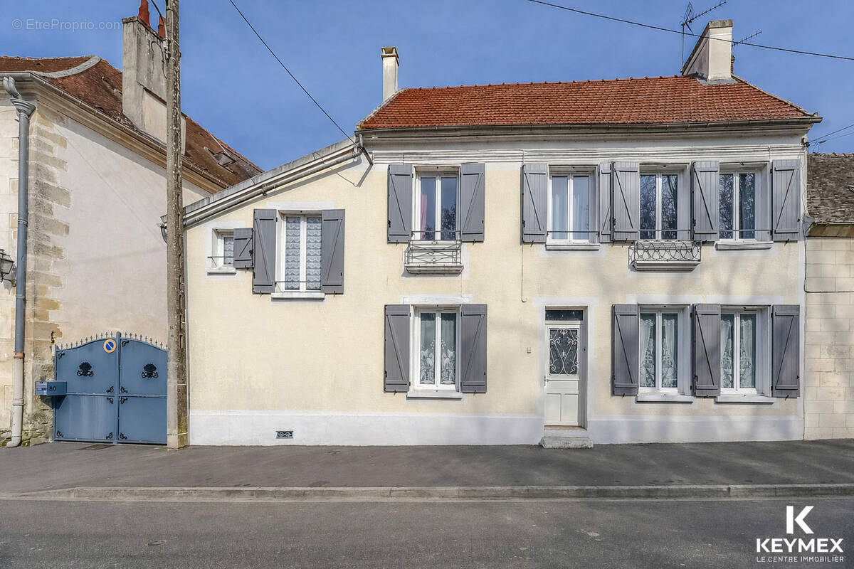 Maison à PUISEUX-LE-HAUBERGER