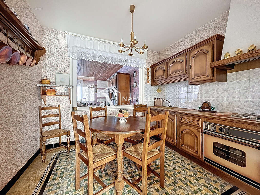 Maison à FAMARS