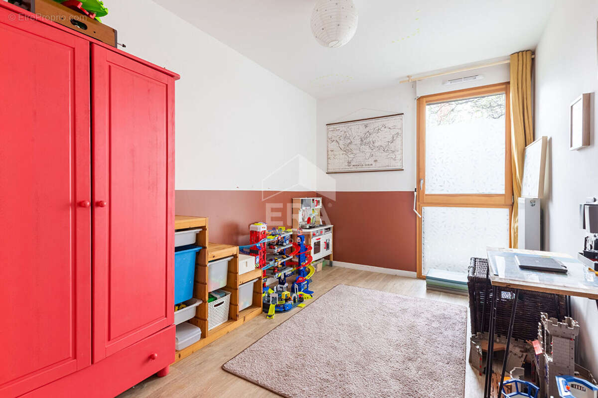 Appartement à IVRY-SUR-SEINE