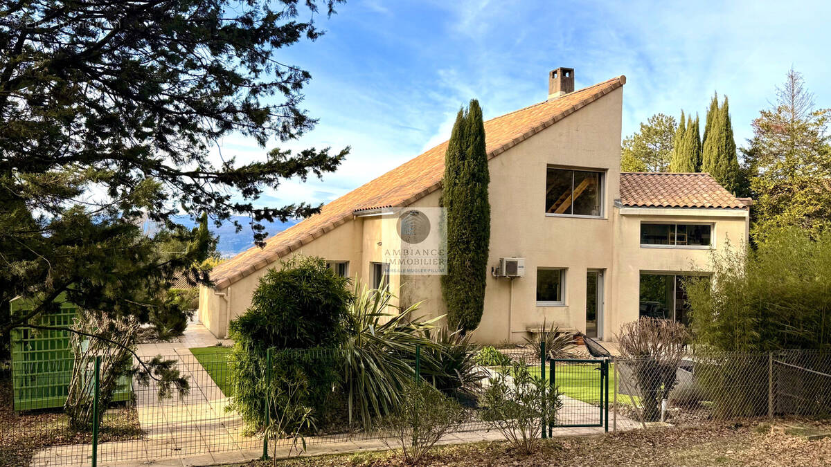 Maison à LORIOL-SUR-DROME