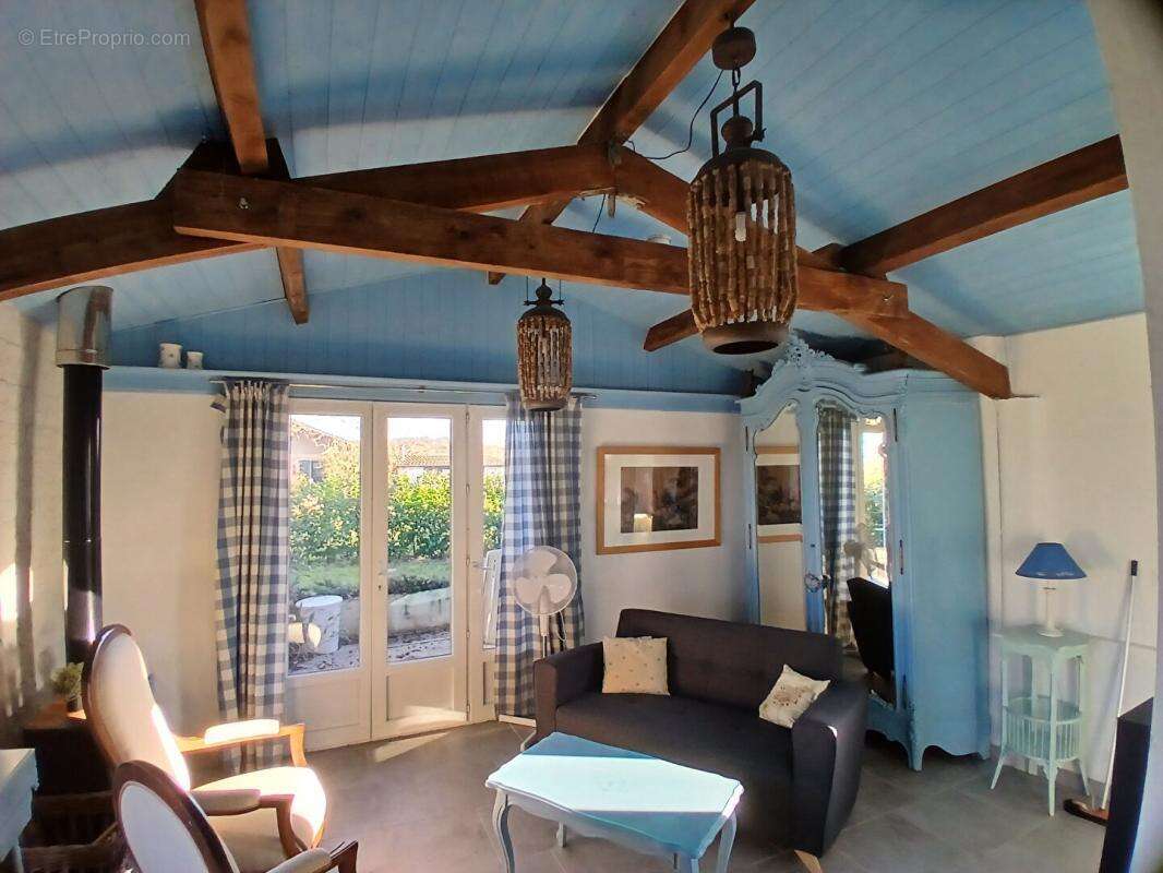 Maison à MONTPEZAT-DE-QUERCY