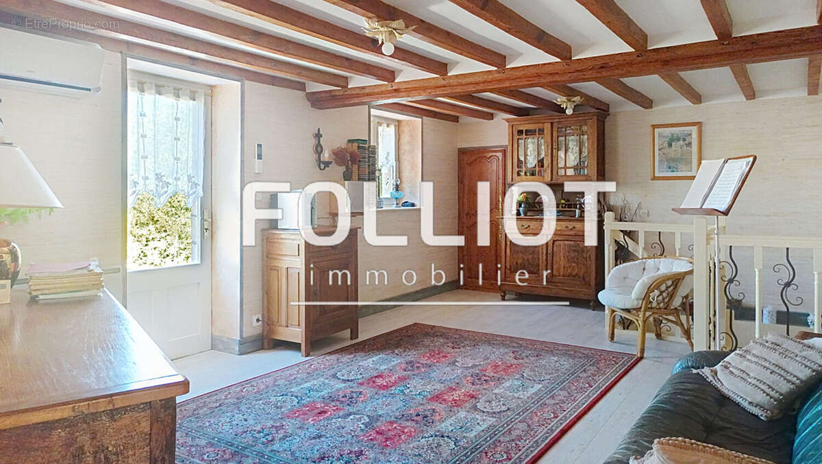 Maison à VALOGNES