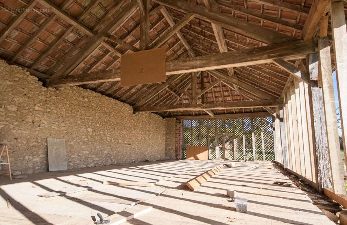 Maison à MIRANDE