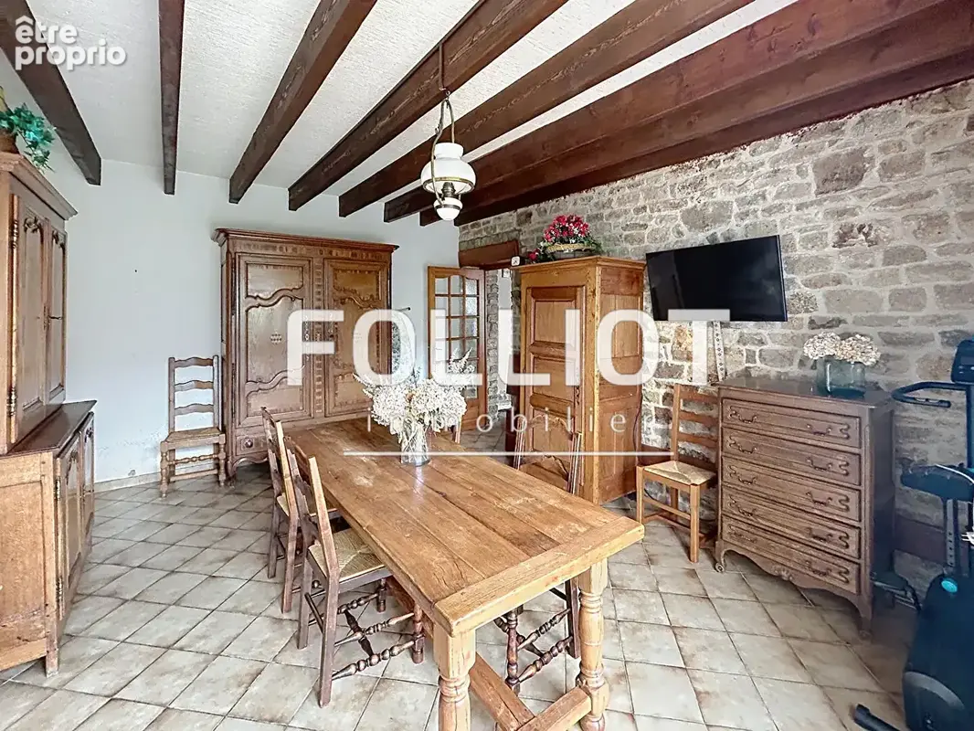 Vente maison de maitre sur terrain de 4521m² - photo 2