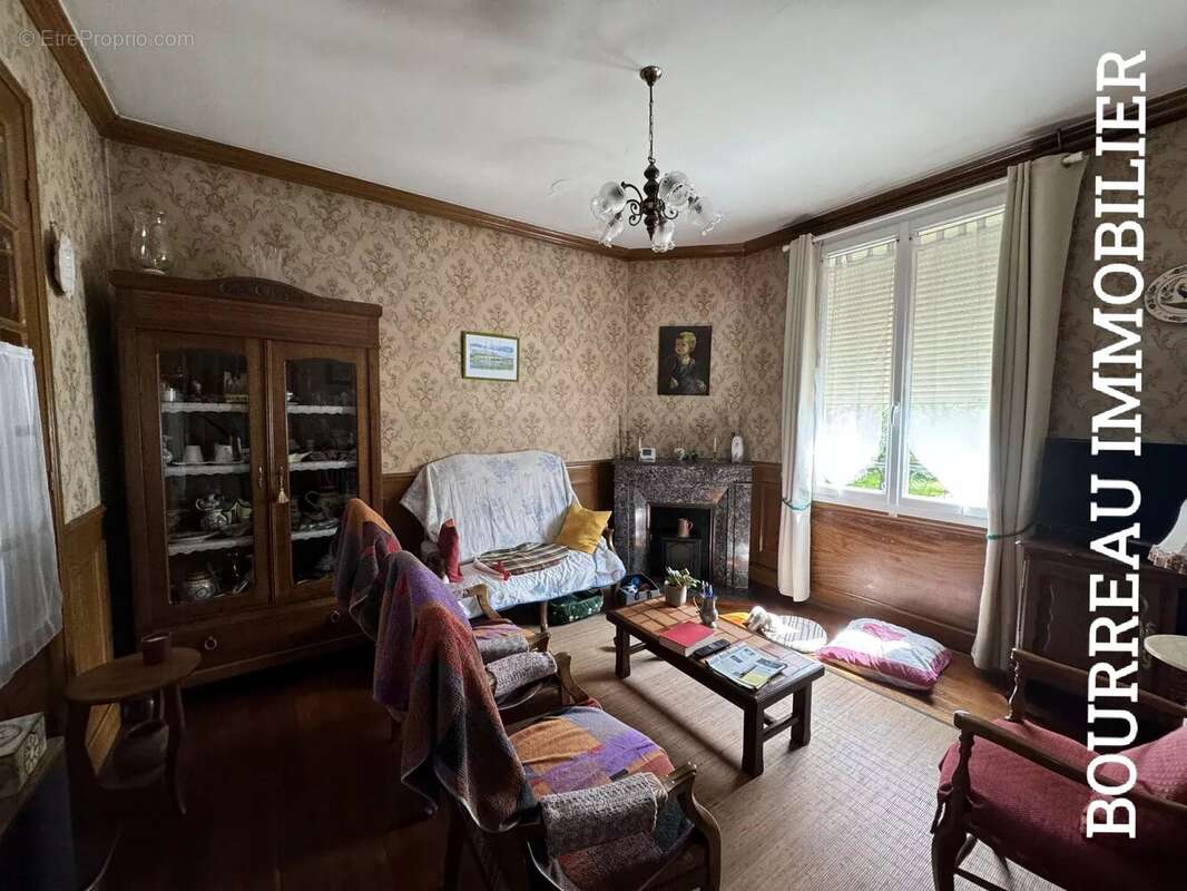 Maison à JOIGNY
