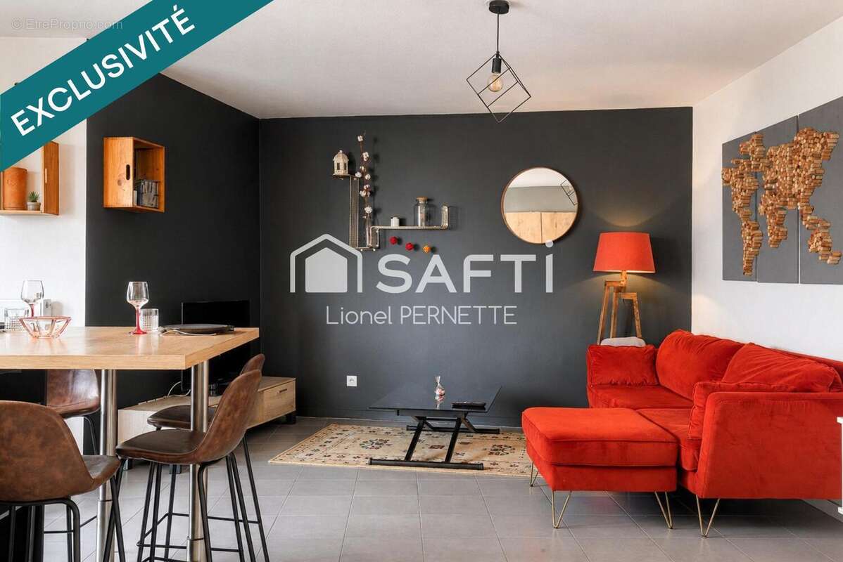 Photo 4 - Appartement à VAULX-EN-VELIN