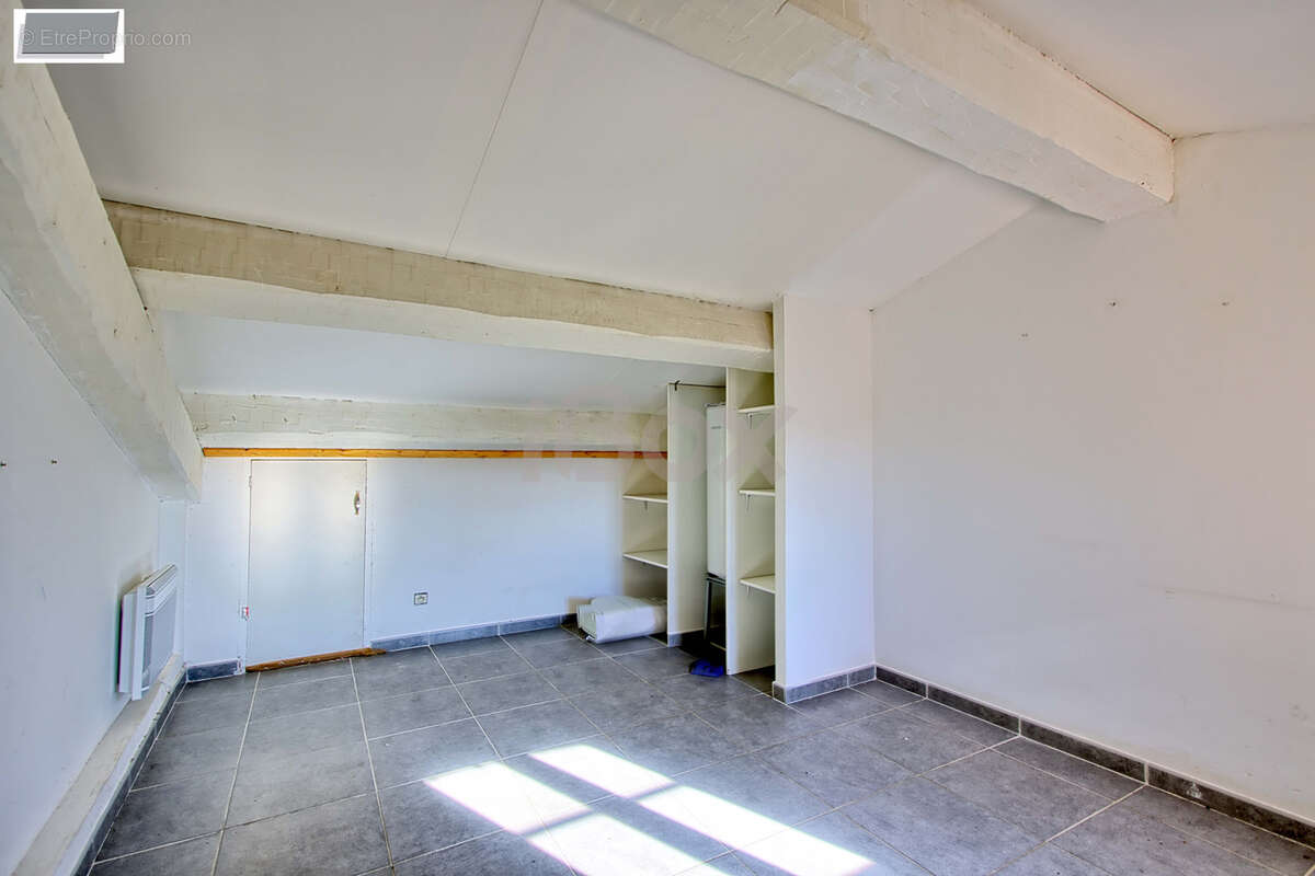 Appartement à LA GARDE