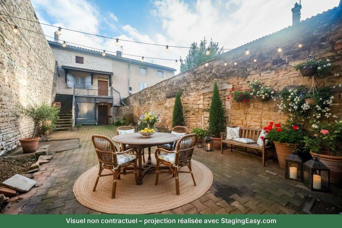 Maison à SAINT-ALBAIN