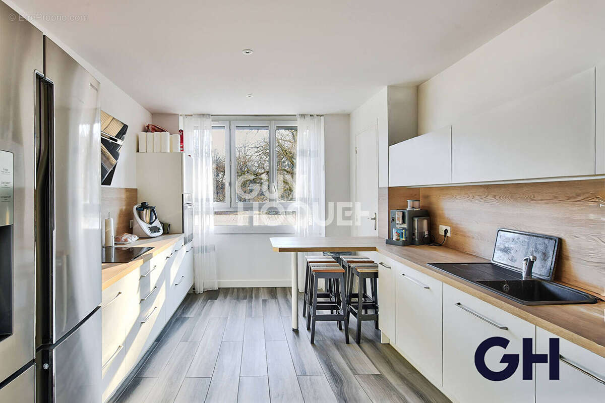 Appartement à BRON