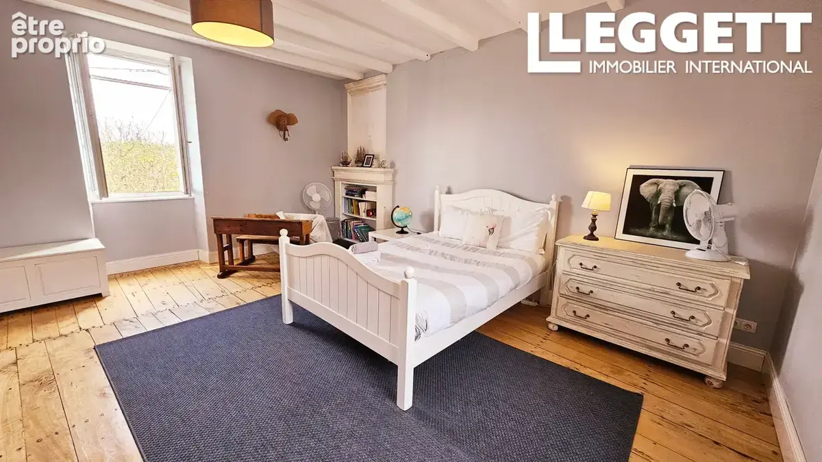 Une impressionnante maison familiale très bien rénovée avec une piscine récente - photo 9