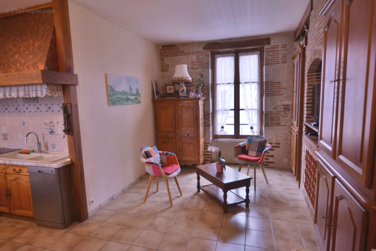 Maison à BONNY-SUR-LOIRE