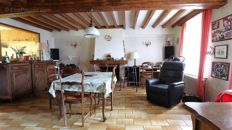 Maison à GLAGEON
