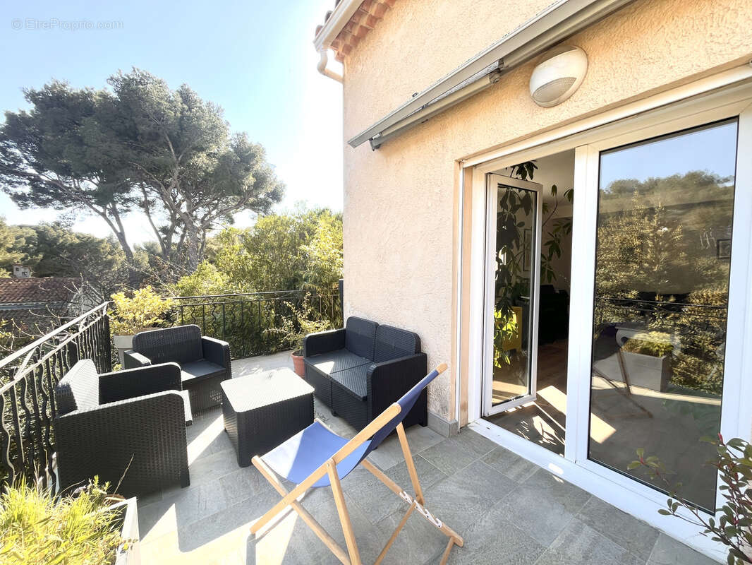 Maison à ENSUES-LA-REDONNE