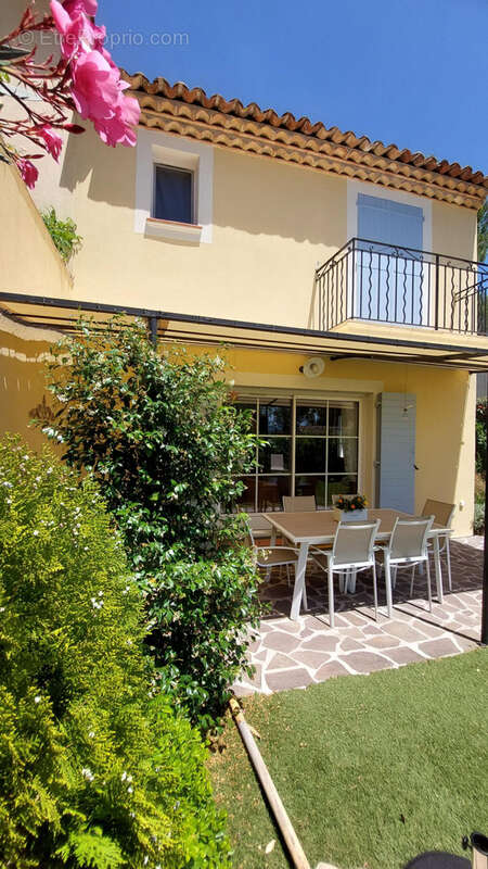 Maison à LA MOTTE