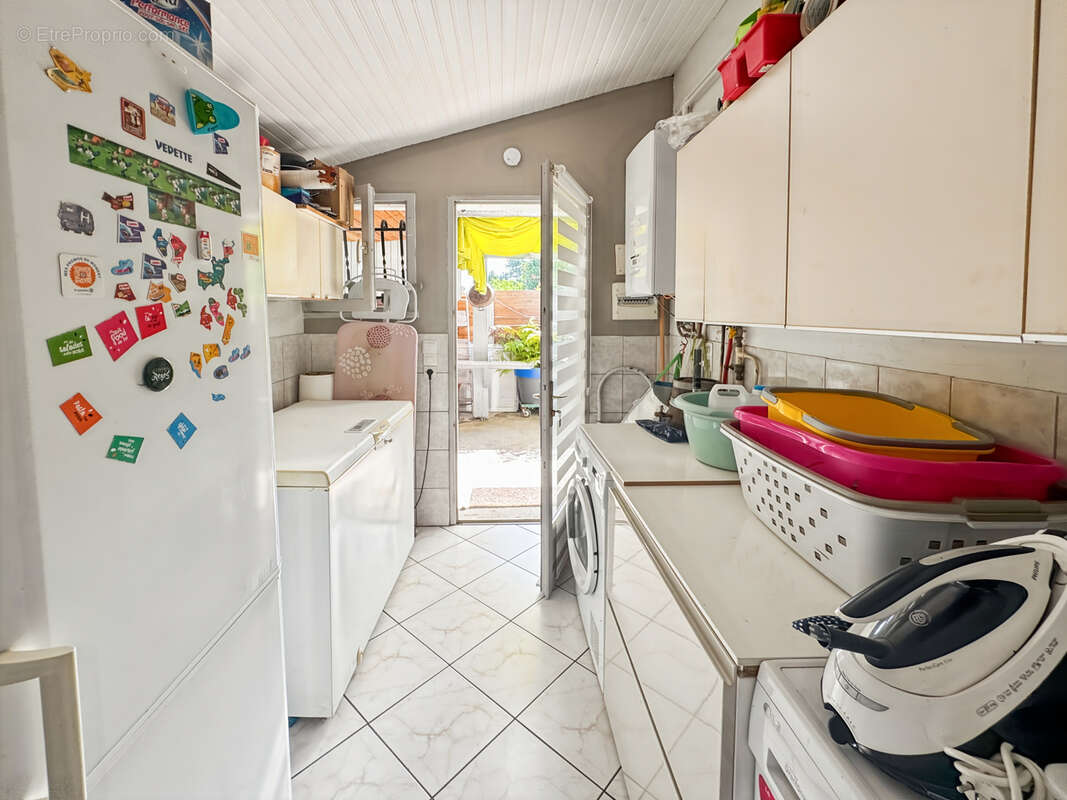 Maison à PAREMPUYRE