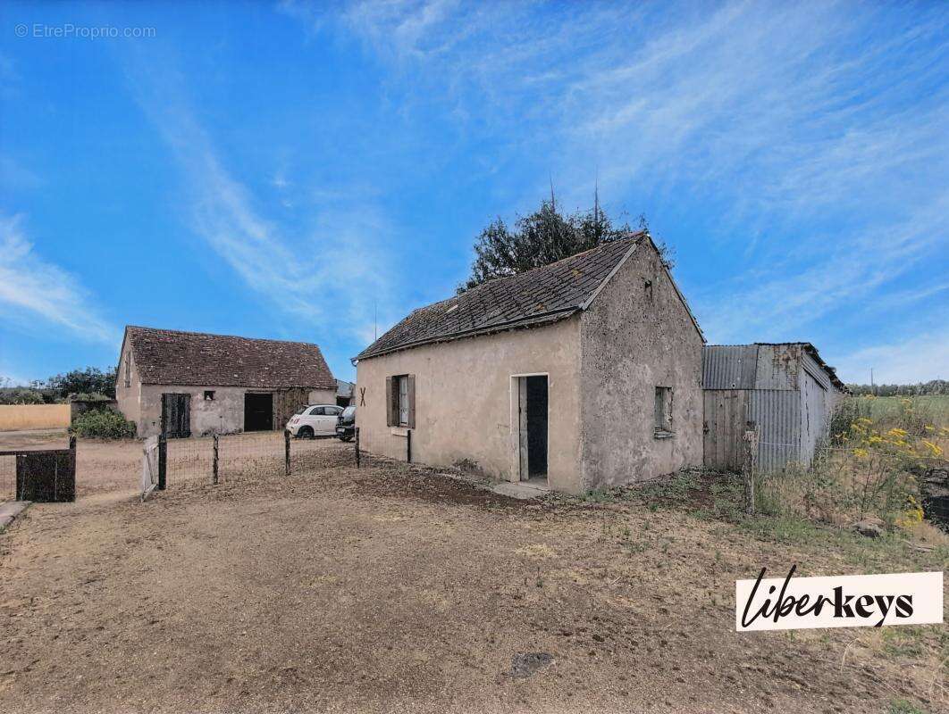 Ensemble immobilier à rénover – 3 habitations – Idéal gîtes ou projet familial - photo 16