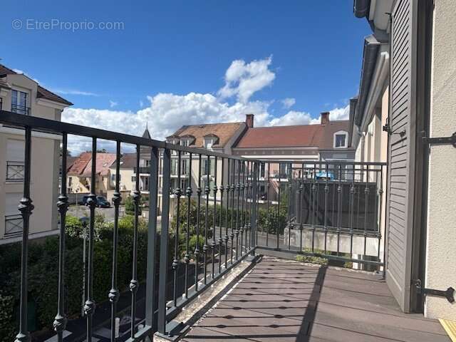 Appartement à OZOIR-LA-FERRIERE