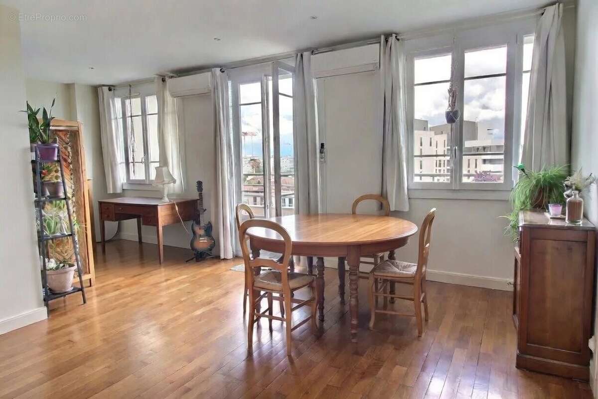 Appartement à LYON-8E