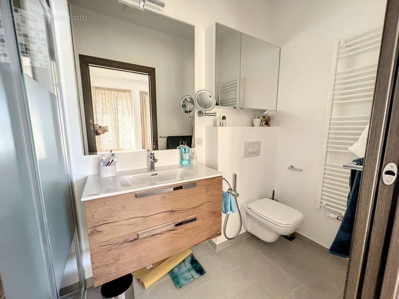 Appartement à REIGNIER