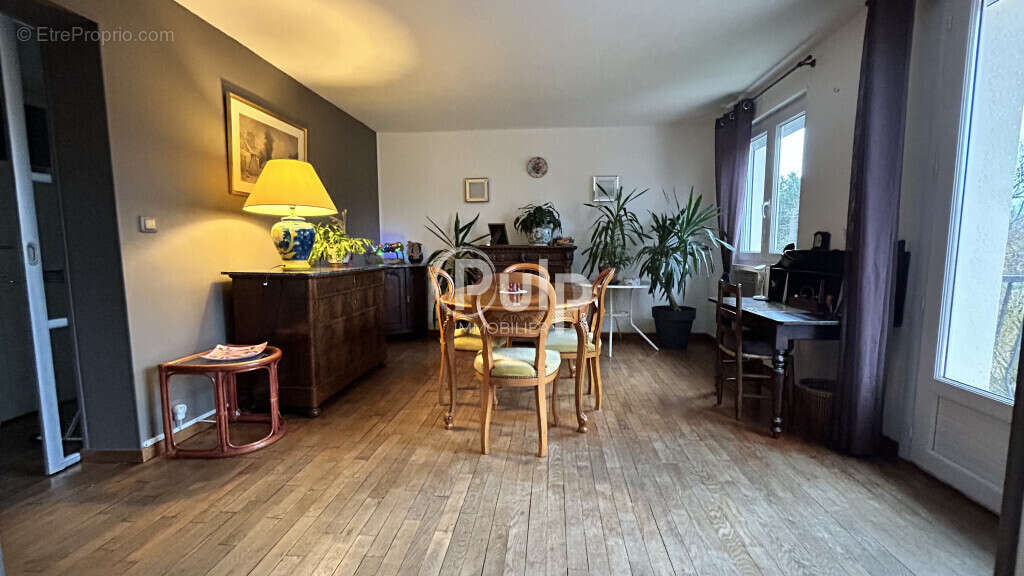 Maison à SAINTE-CATHERINE