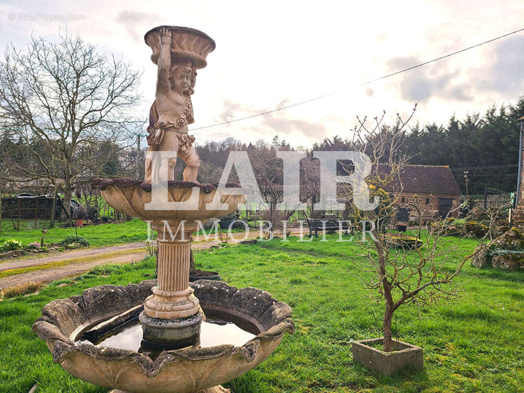 Maison à SAINT-CHRISTOPHE-LE-JAJOLET