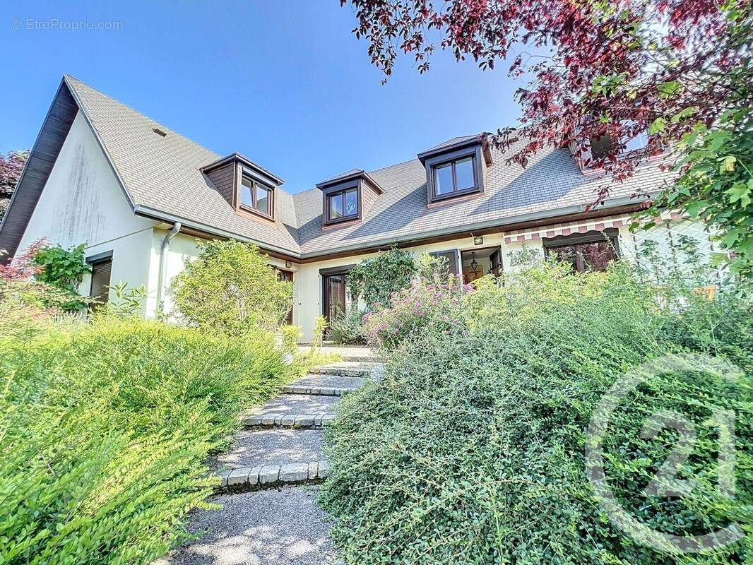 Maison à HAUTEVILLE-LES-DIJON