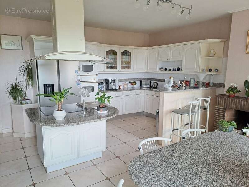 Maison à SAINT-ANDRE-DE-CUBZAC