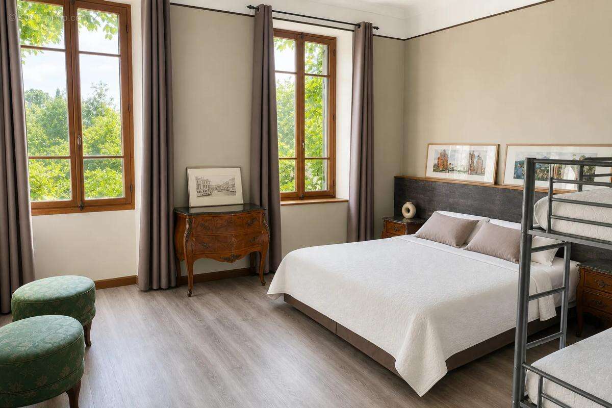 Maison à MONTOLIEU