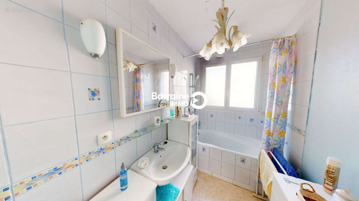 A vendre immeuble 250m² brest saint pierre 7 lots - photo 5