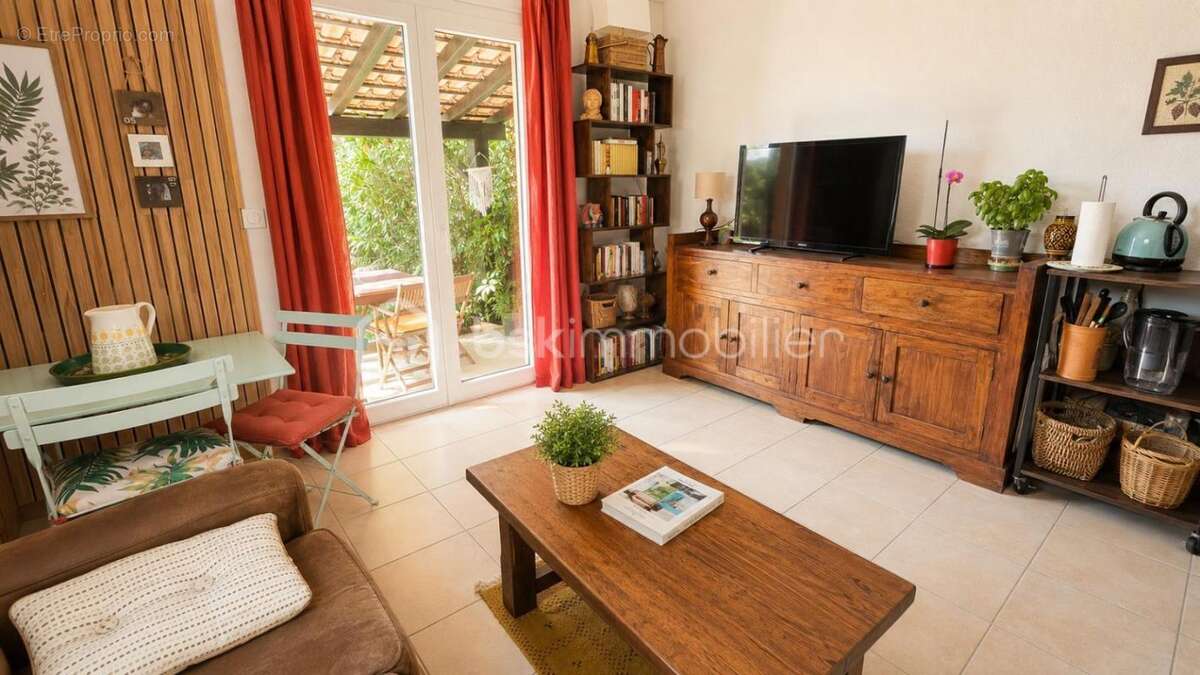 Mazet 2 chambres -Tourrettes - photo 3