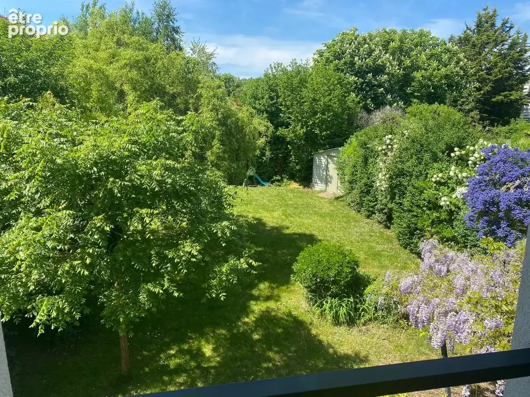 Vue sur jardin clos