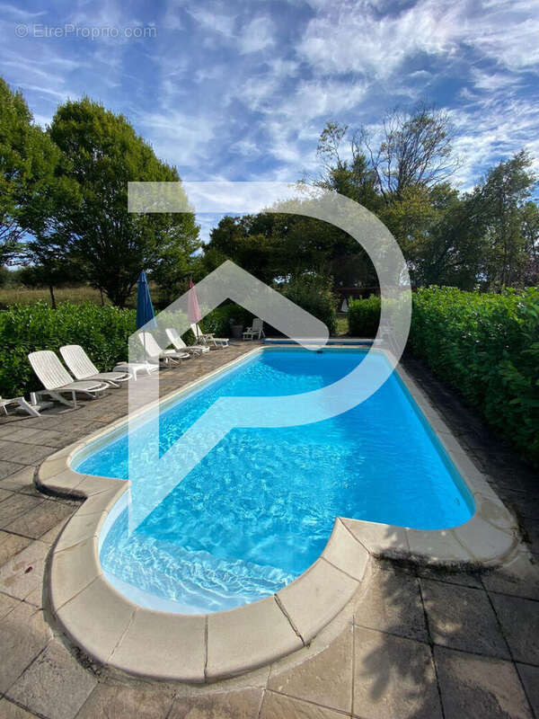 Maison à BEAUMONT-SARDOLLES