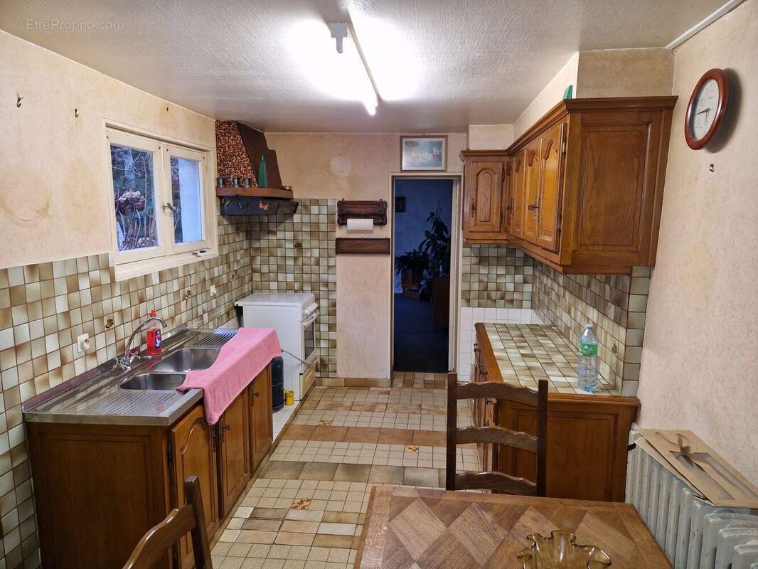 Maison à BONNETABLE