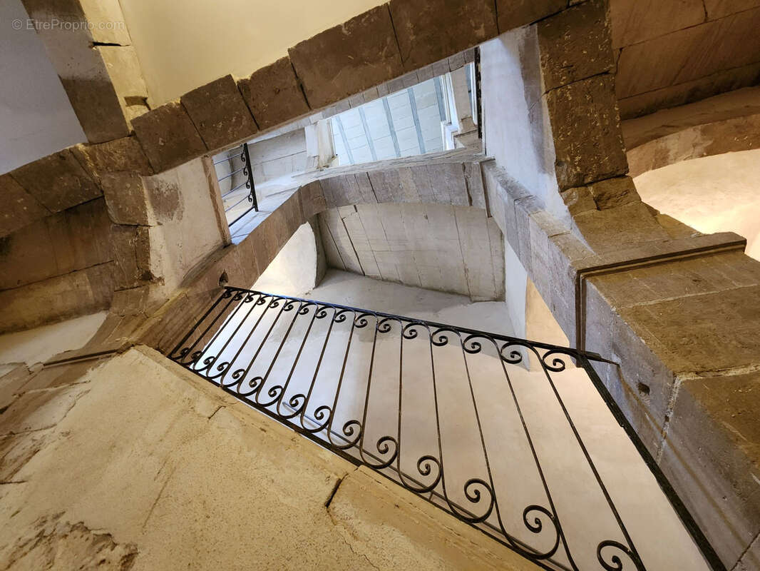 Appartement à PONT-SAINT-ESPRIT