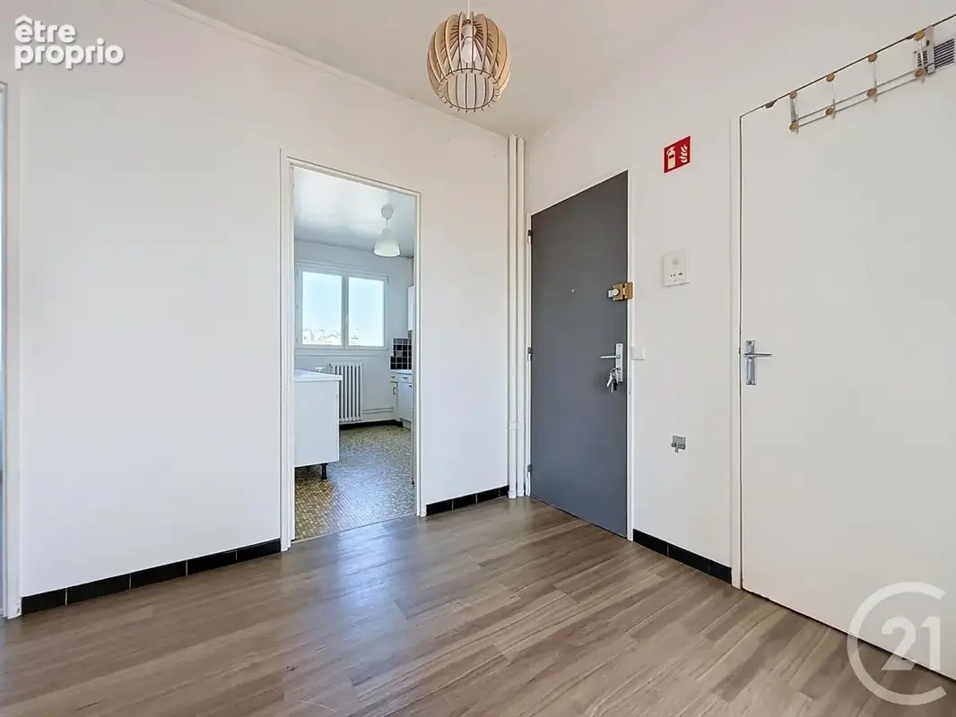 Appartement 3 pièces 68 m² à vendre à Reims (51100) - photo 9