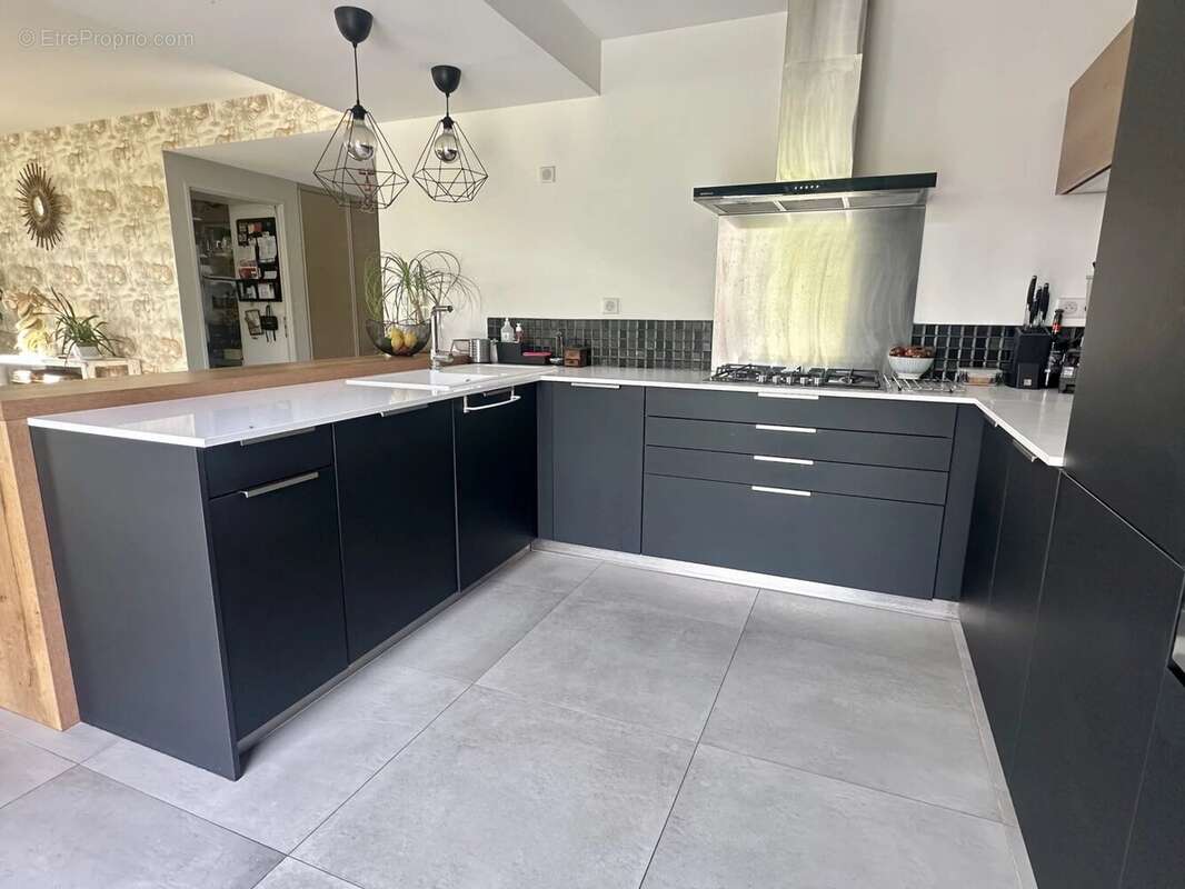 Maison à LAPEYROUSE-FOSSAT