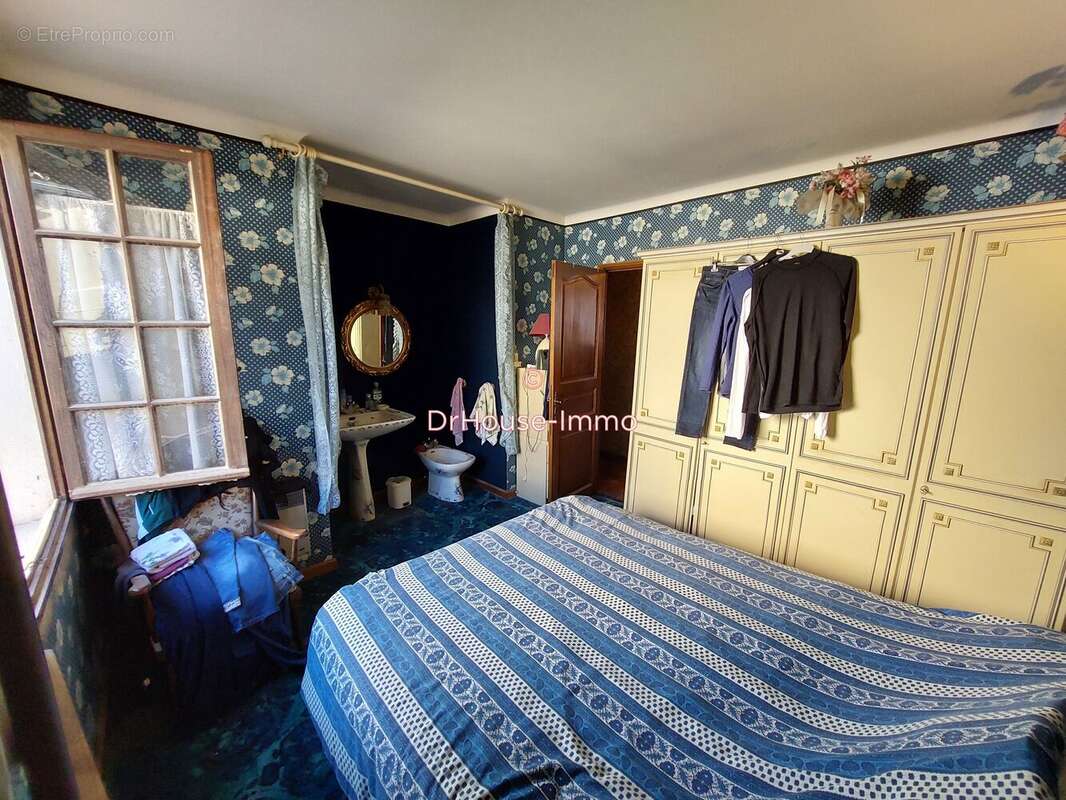 Maison à VELAUX