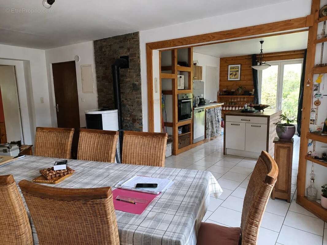 Maison à MIJOUX