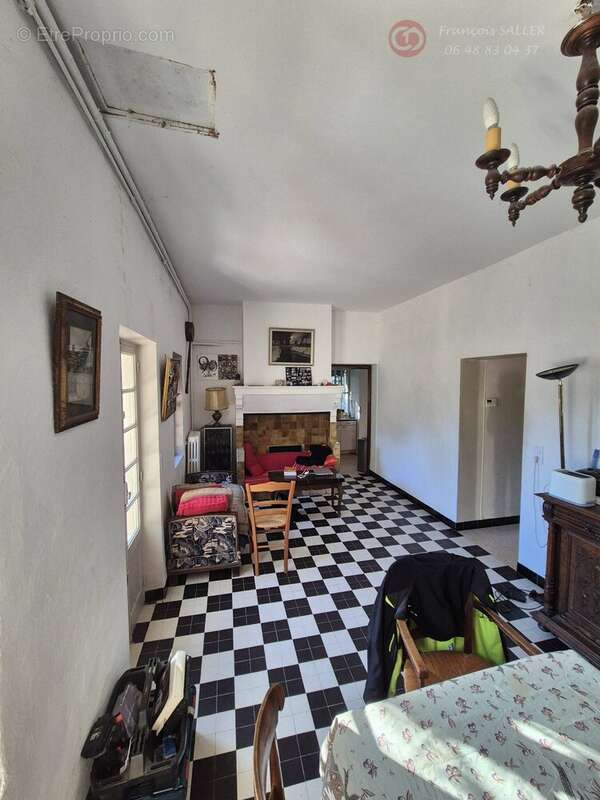 Maison à VILLENEUVE-LES-AVIGNON