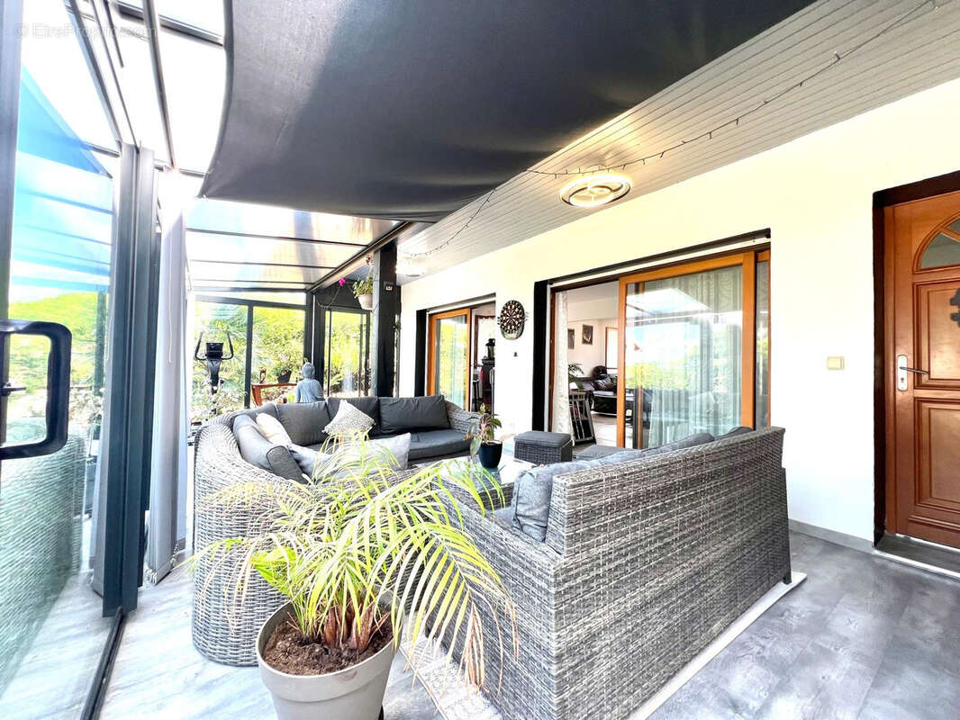 Maison de 180 m2 avec piscine - photo 19