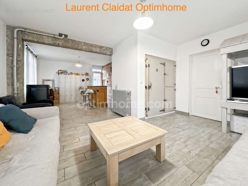 Maison à SAINT-QUENTIN