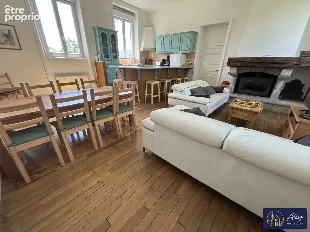 Maison 5 pièces RIOM-ES-MONTAGNES (Cantal)