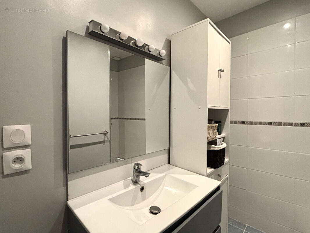 Appartement à THENAC