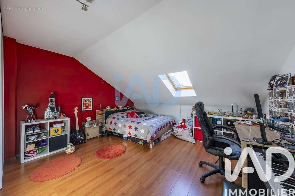 Photo 9 - Maison à MOISSY-CRAMAYEL