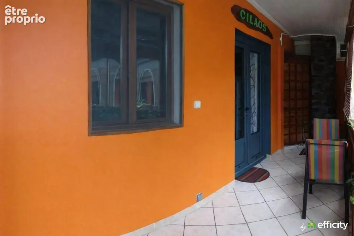 Appartement 9 pièces 270 m² à vendre à Saint-Pierre (97432) - photo 4