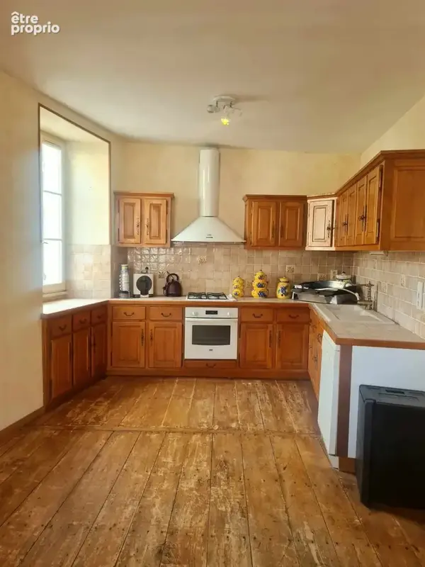 Appartement 156 m² à vendre à Aubeterre-Sur-Dronne (16390) - photo 3