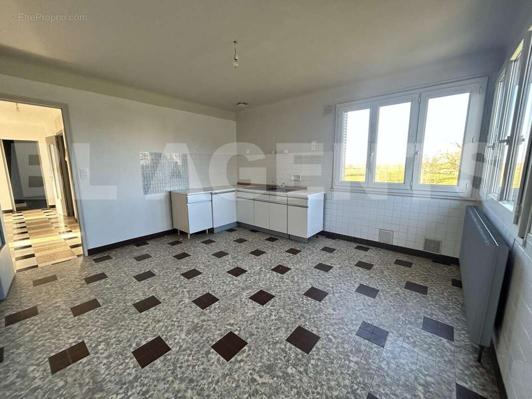 IMG_0950 - Maison à MONTPOTHIER